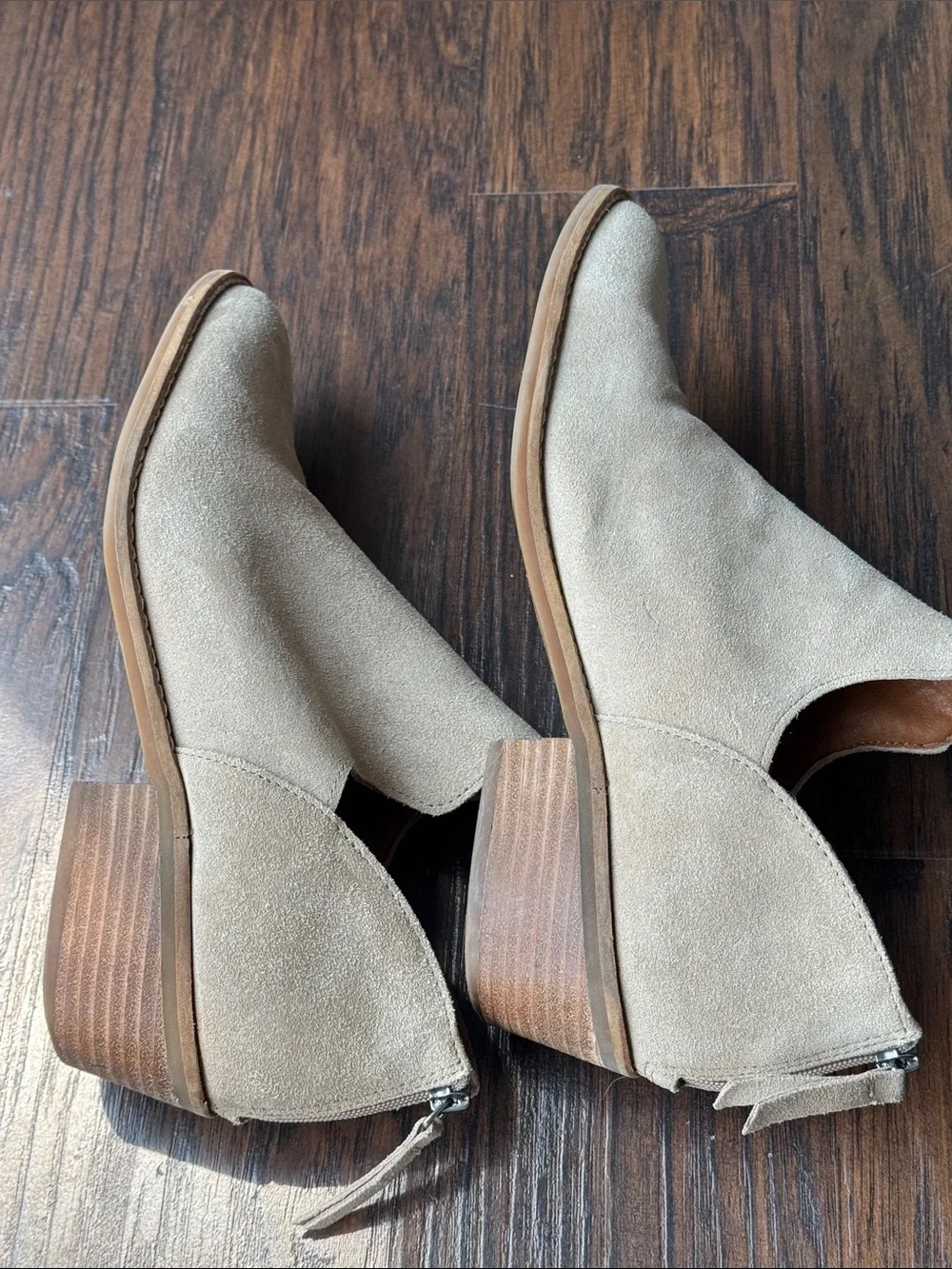 Lucky Brand Beige Suede Ankle Booties with Back Zip